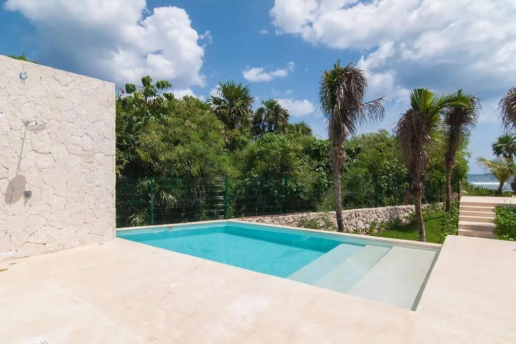 Ground Level Garden Condo At Akumal South By Tao Santamar
